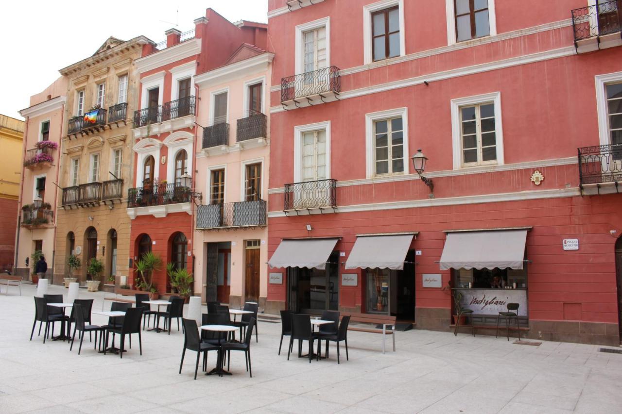 Via Cavour 19, Camere Del Conte 伊格莱西亚斯 外观 照片